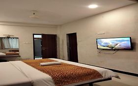 Hotel Sarika