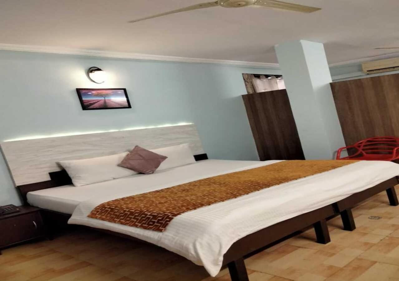 Hotel Sarika Murbad Exterior photo